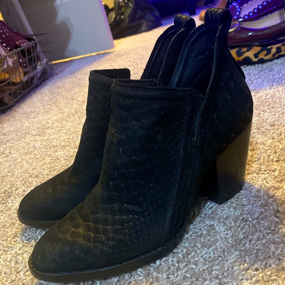 rowlan snakeskin embossed bootie